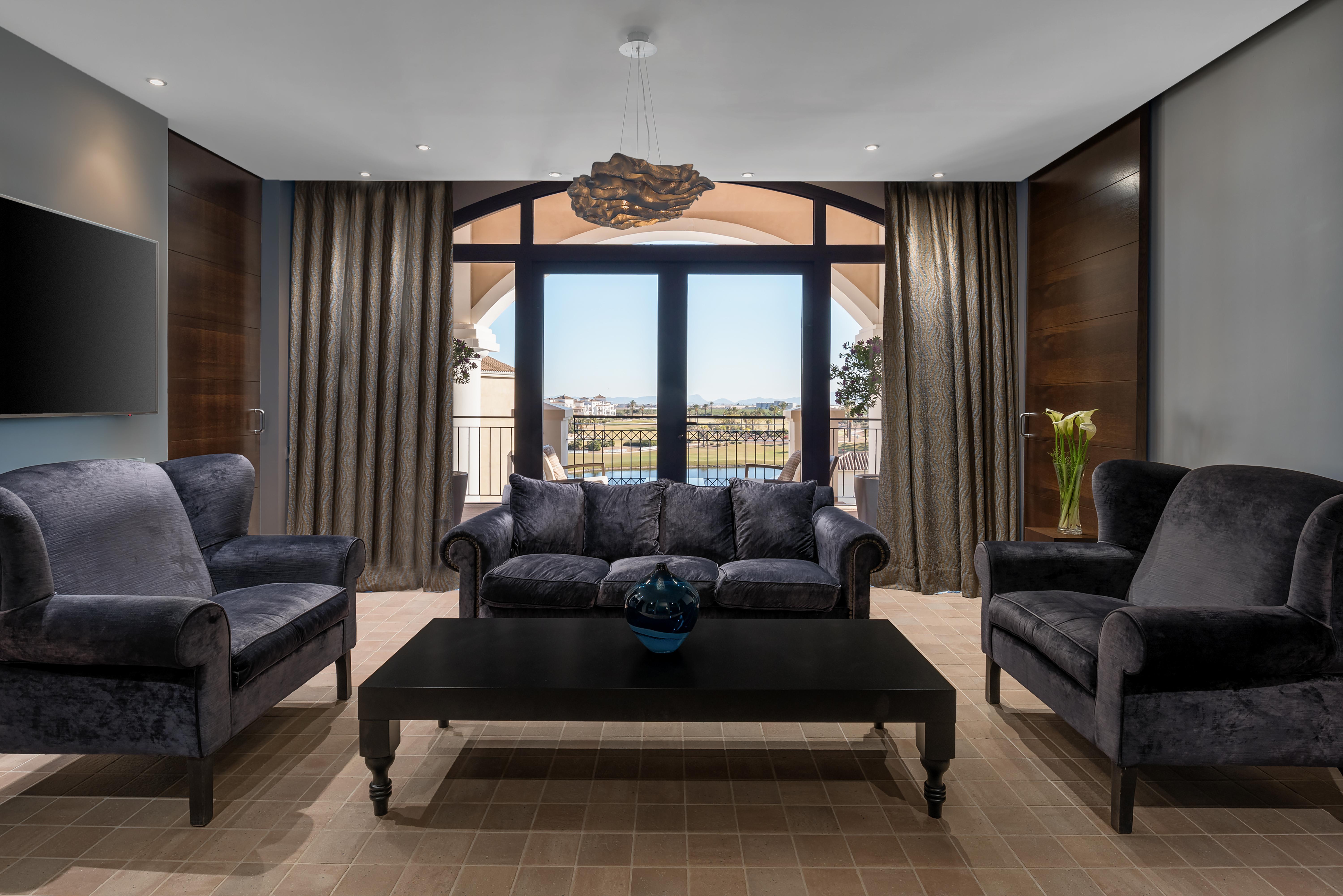 Doubletree By Hilton La Torre Golf Resort Roldán Zewnętrze zdjęcie The interior of the hotel