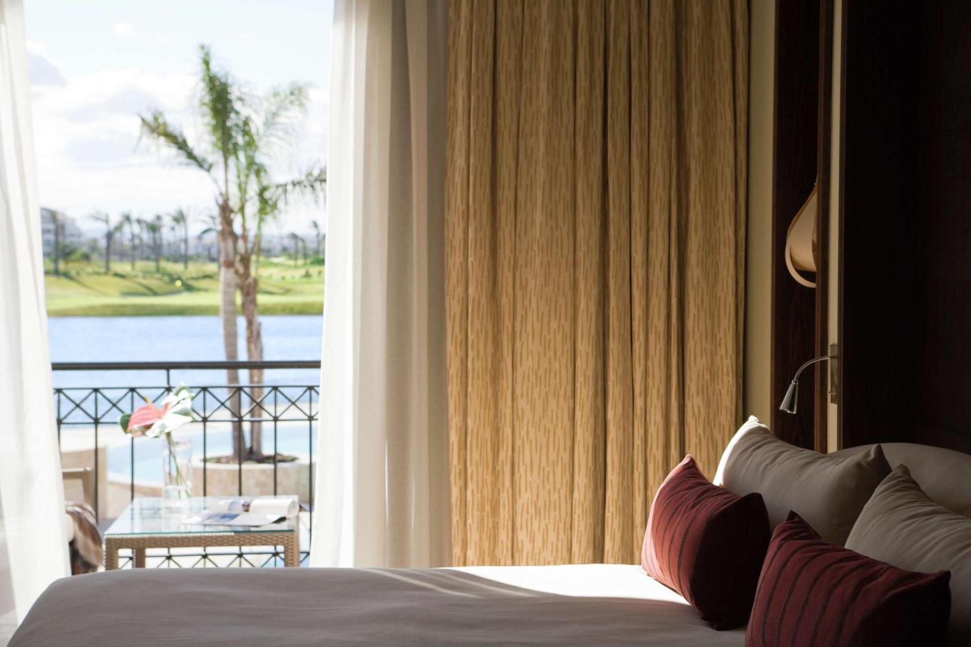 Doubletree By Hilton La Torre Golf Resort Roldán Zewnętrze zdjęcie