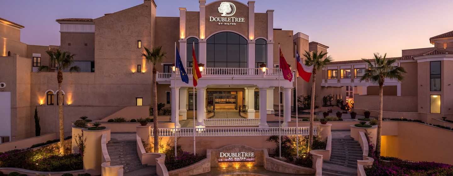 Doubletree By Hilton La Torre Golf Resort Roldán Zewnętrze zdjęcie DoubleTree by Hilton Hotel & Resort, Alexandria